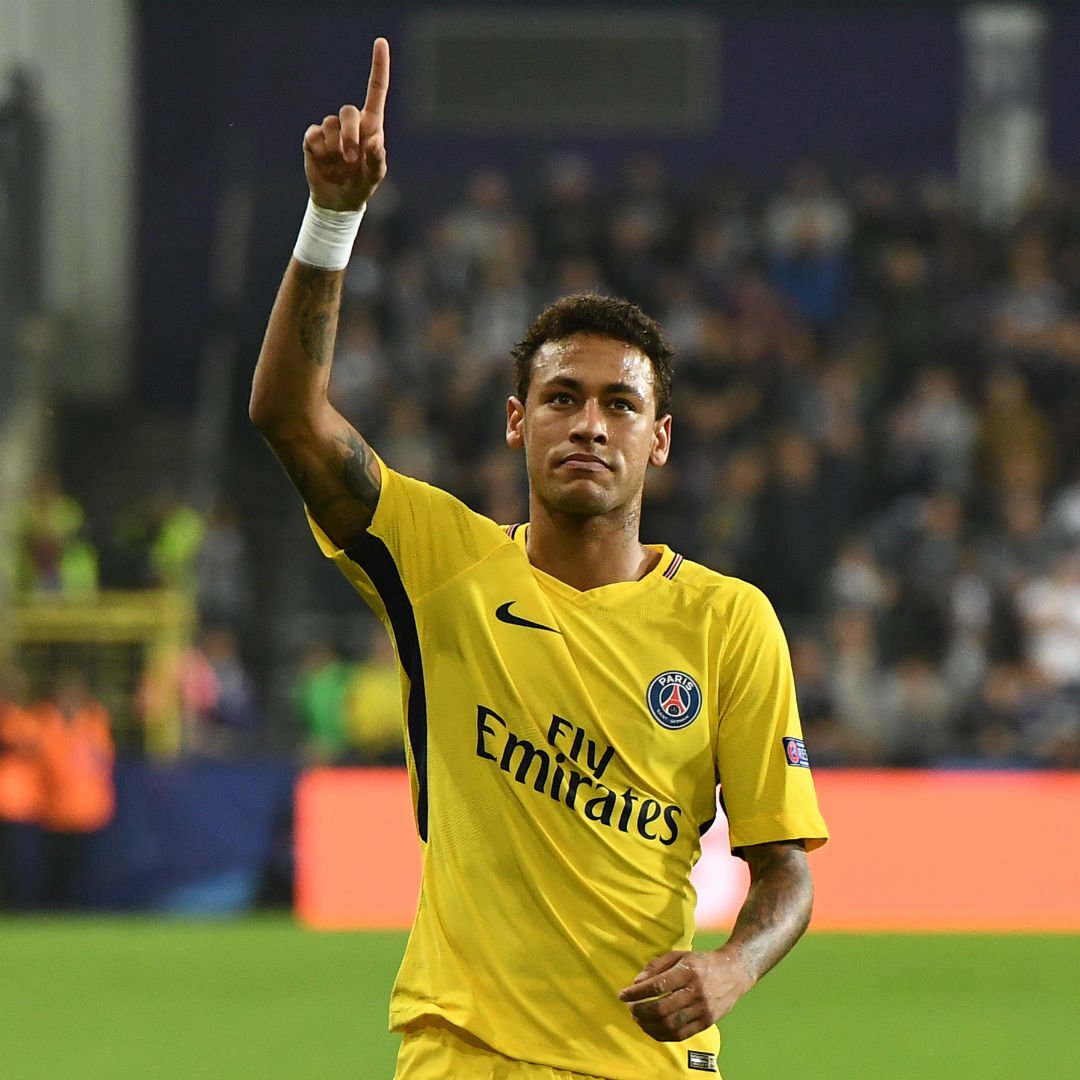 保持阵容的 保持阵容的