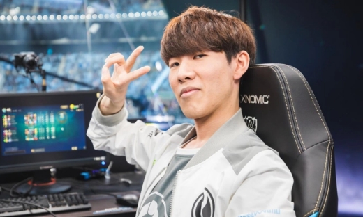 亚洲球员的 亚洲球员的