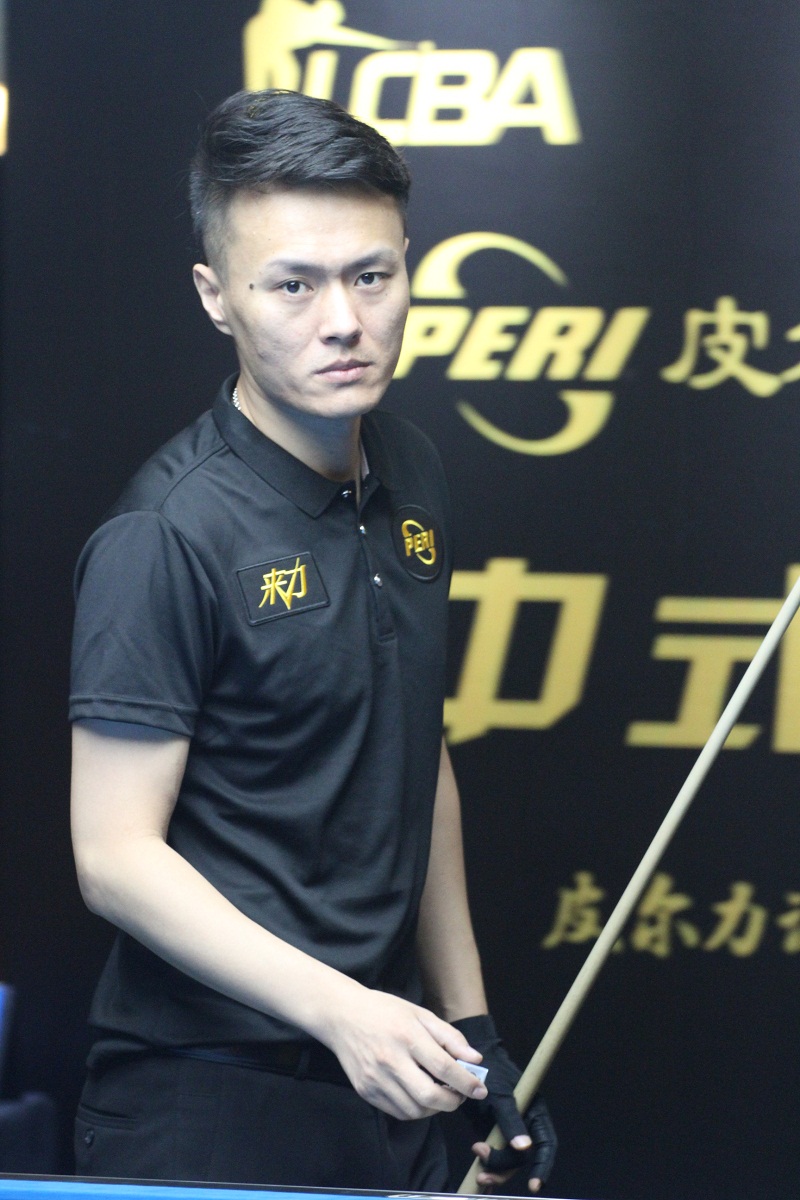 与清晰的持 与清晰的持